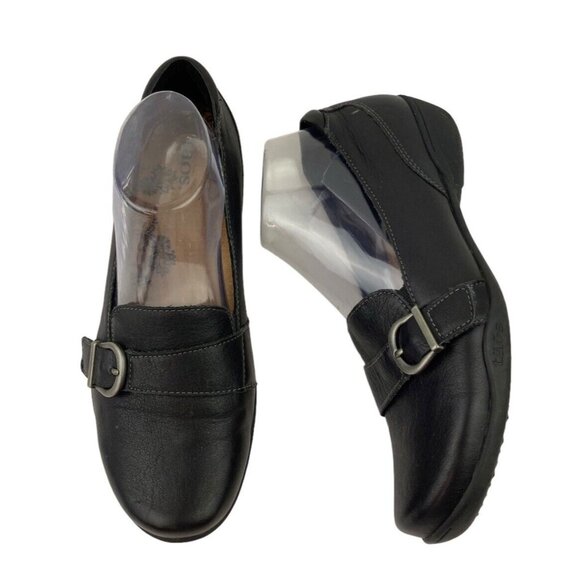 Taos Uppity 13718 Shoe Womens Size 9 Black Leather Comfort Slip On Loafer Buckle - Picture 2 of 14